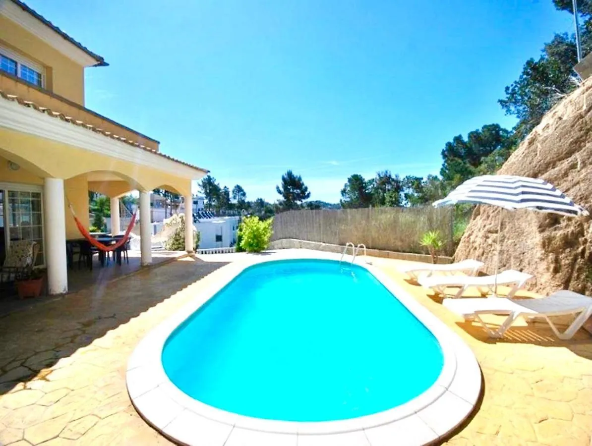 Tatil Evi Villa Caroline Lloret de Mar