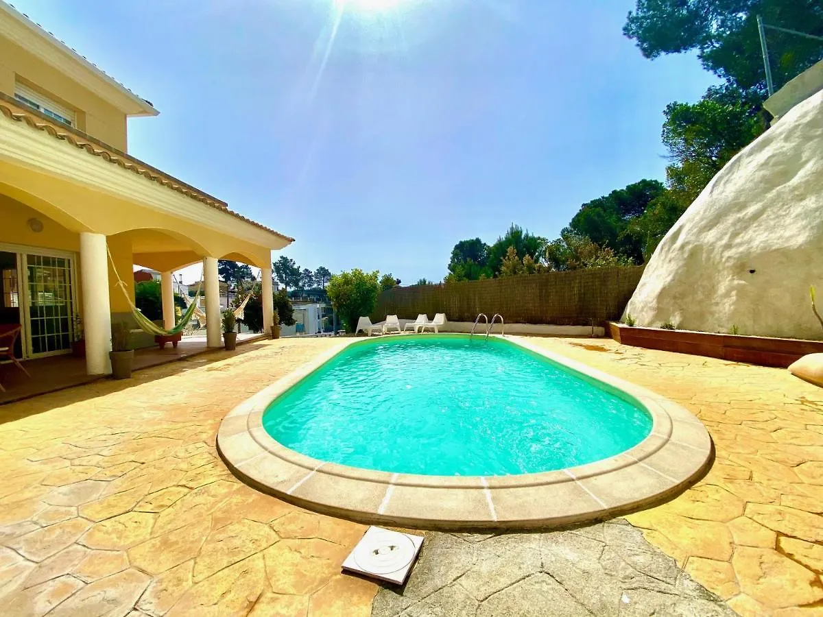 Tatil Evi Villa Caroline Lloret de Mar